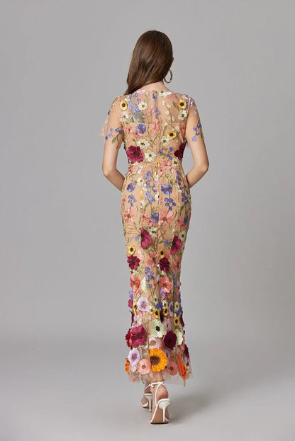 Phoebe | Robe maxi sans manches pour femme avec appliqué floral