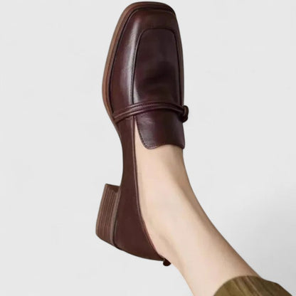 Mocassins Femme Apolline-Livia – détail de la tige