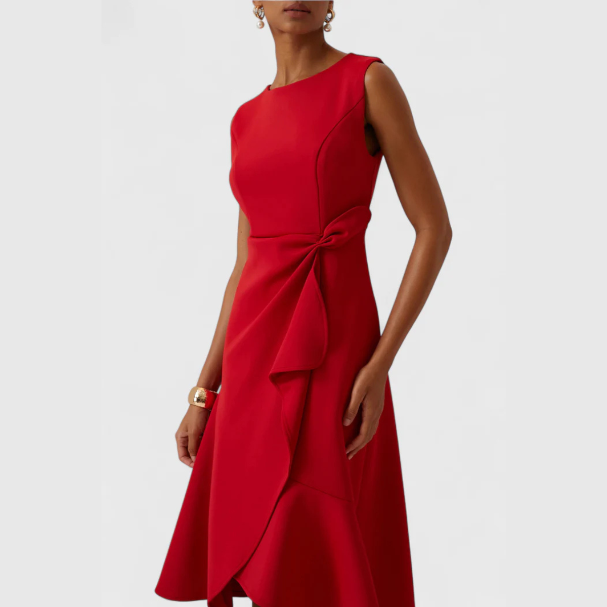 Robe Midi Structurée Sans Manches pour Femme – Col Rond Ourlet Évasé Ajusté