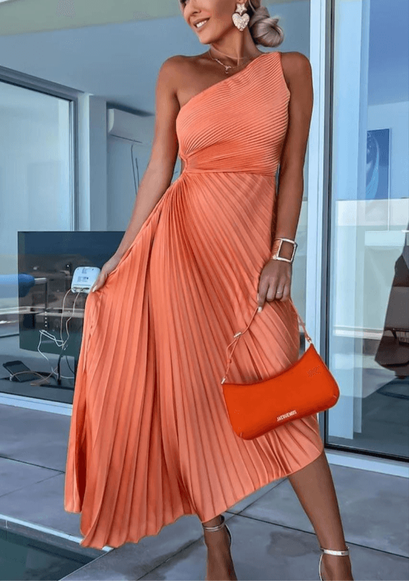 Sarah | Robe maxi plissée asymétrique pour femme
