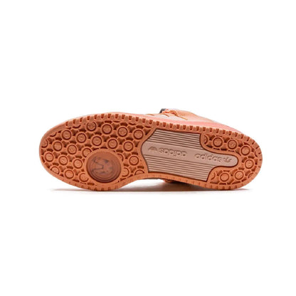 Adidas Forum Low x Bad Bunny Easter Egg baskets basses homme et femme en cuir rose, vue arrière
