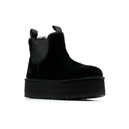 UGG Neumel Plateforme Chelsea Black bottines chelsea à plateforme femme en daim et peau de mouton noir, vue de face