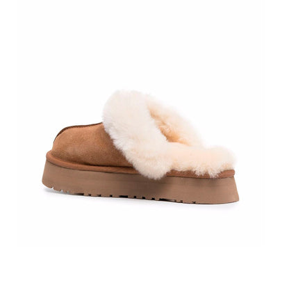 UGG Disquette Plateforme Camel sabots fourrés femme en daim et peau de mouton camel, détail semelle