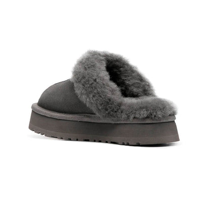 UGG Disquette Plateforme Grey sabots fourrés femme en daim et peau de mouton gris, détail semelle