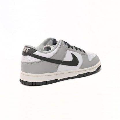 Nike Dunk Low Light Smoke Grey Baskets Gris Blanc Homme Femme - 2