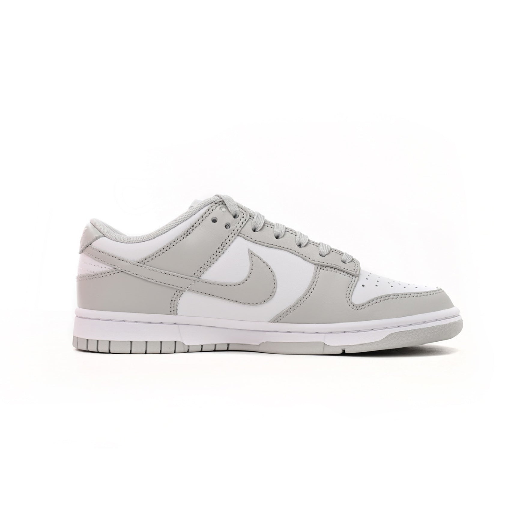 nike dunk low hoary grey fog baskets vue latérale