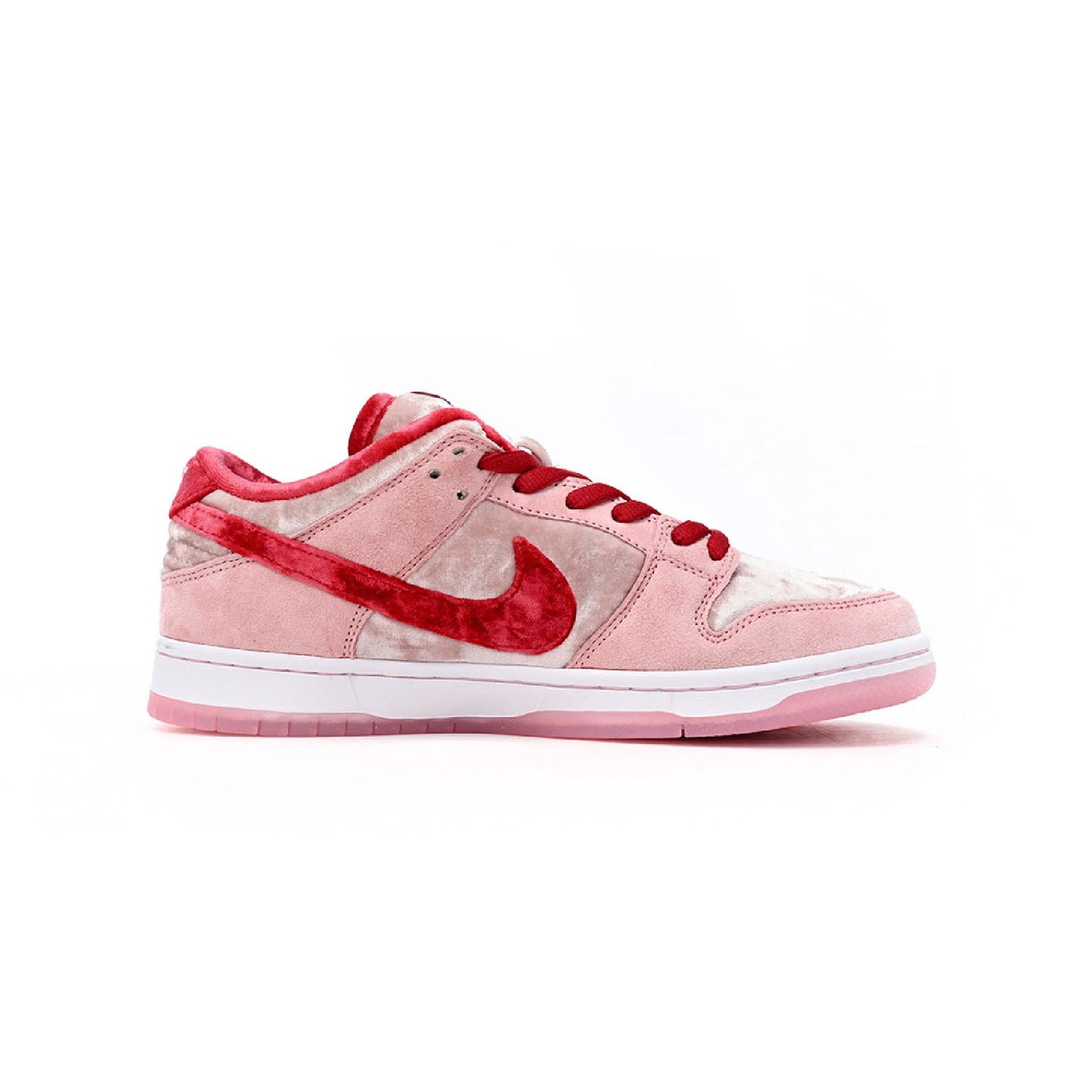 nike dunk low sb strangelove skateboards baskets vue latérale