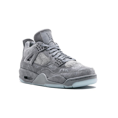 Air Jordan 4 Kaws baskets homme et femme en cuir gris, vue de face