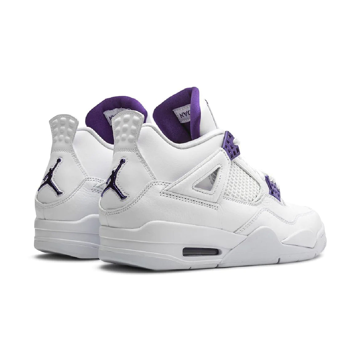 Air Jordan 4 Metallic Purple baskets homme et femme en cuir violet argent, détail semelle