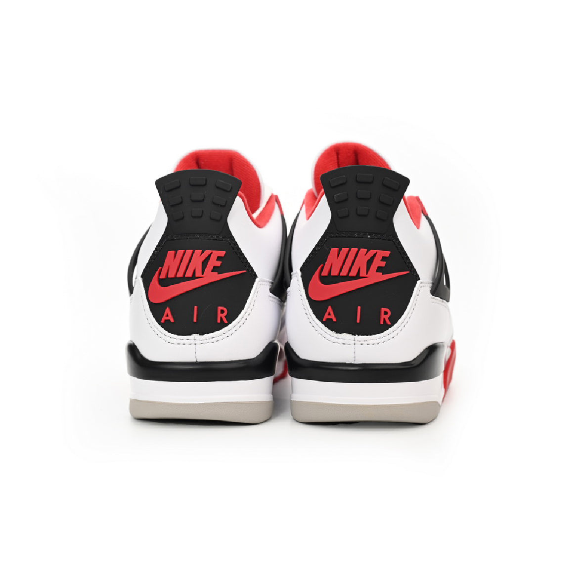 Air Jordan 4 Fire Red baskets homme et femme en cuir rouge, détail semelle