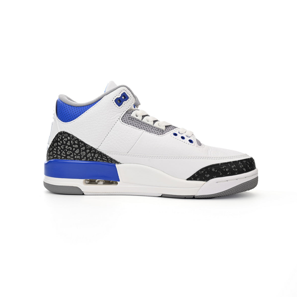 Air Jordan 3 Racer Blue baskets homme et femme en cuir bleu, vue de profil