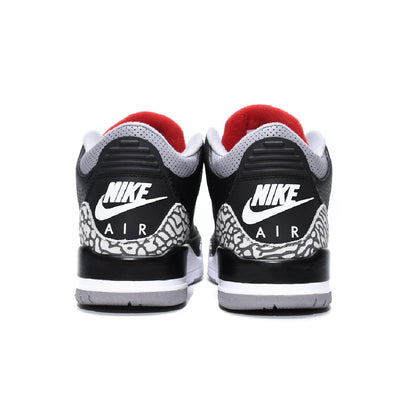 Air Jordan 3 A Ma Maniere Black Cement baskets homme et femme en cuir noir gris, détail semelle