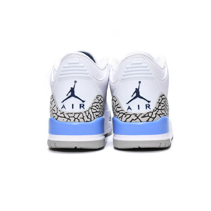 Air Jordan 3 UNC baskets homme et femme en cuir bleu, détail semelle