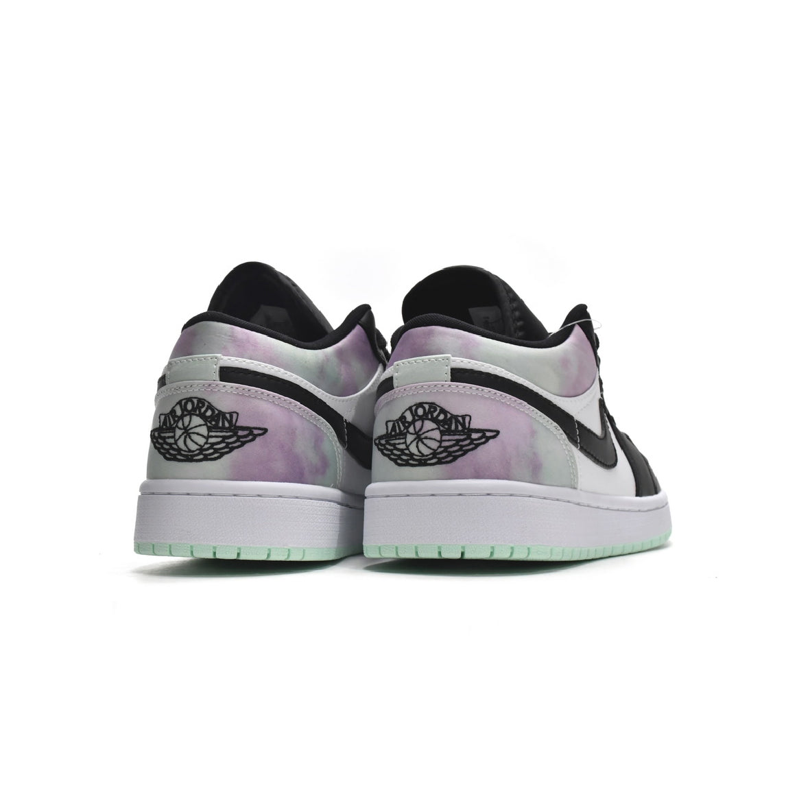Air Jordan 1 Low Tie Dye baskets basses homme et femme en cuir multicolore, détail semelle