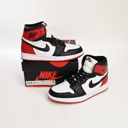 Air Jordan 1 High Satin Black Toe baskets montantes homme et femme en cuir noir, vue arrière