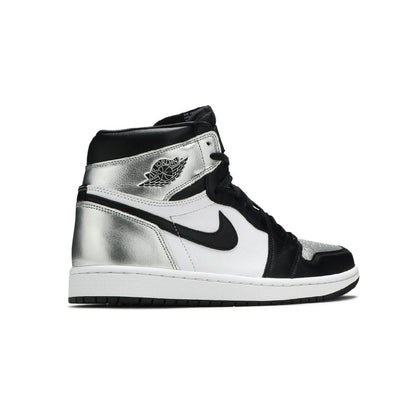 Air Jordan 1 High Silver Toe baskets montantes homme et femme en cuir argent, vue de face
