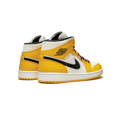 Air Jordan 1 Mid Lakers baskets mi-montantes homme et femme en cuir violet, vue de face