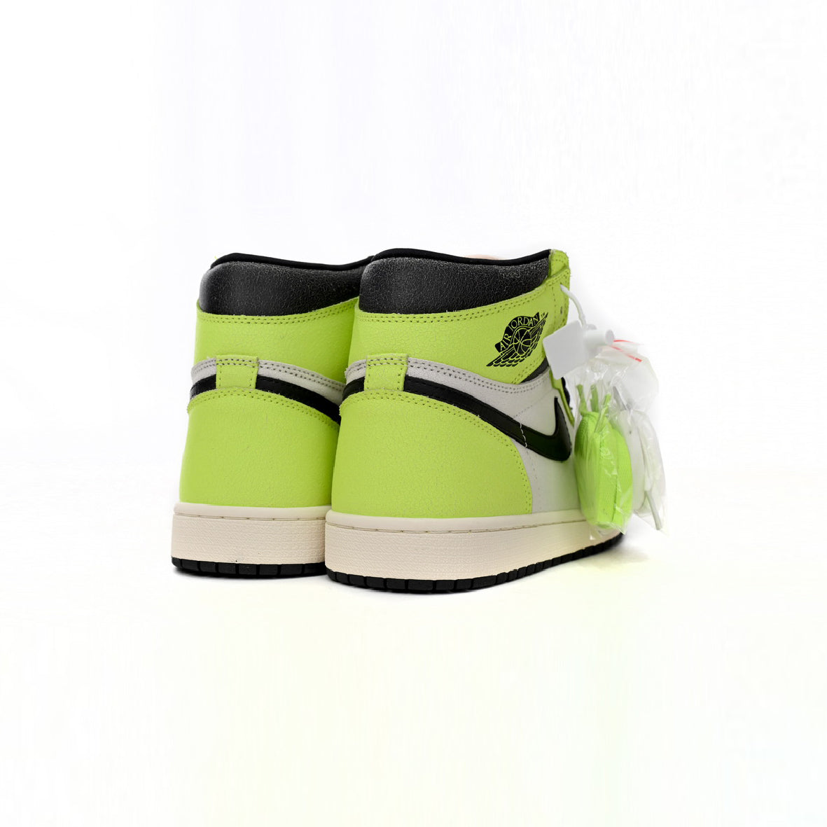 Air Jordan 1 High Visionaire baskets montantes homme en cuir noir blanc, détail semelle