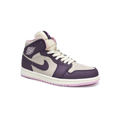 Air Jordan 1 Mid Pro Purple baskets mi-montantes homme et femme en cuir violet, vue de face