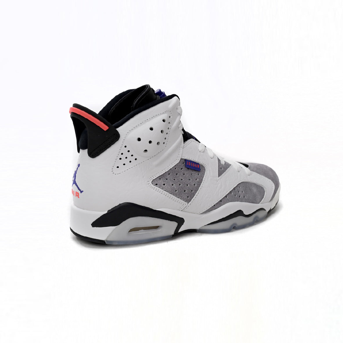 Air Jordan 6 Grayish Purple baskets homme en cuir violet, vue de face