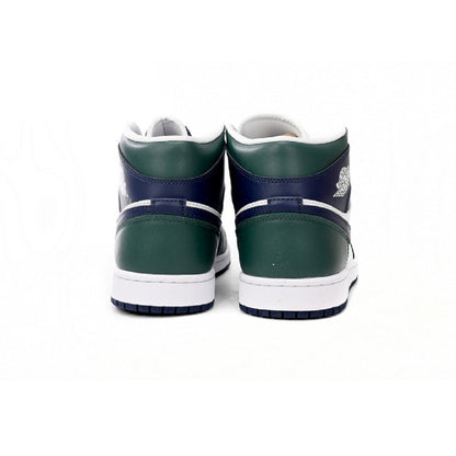 Air Jordan 1 Mid Noble Green baskets mi-montantes homme et femme en cuir vert, détail semelle