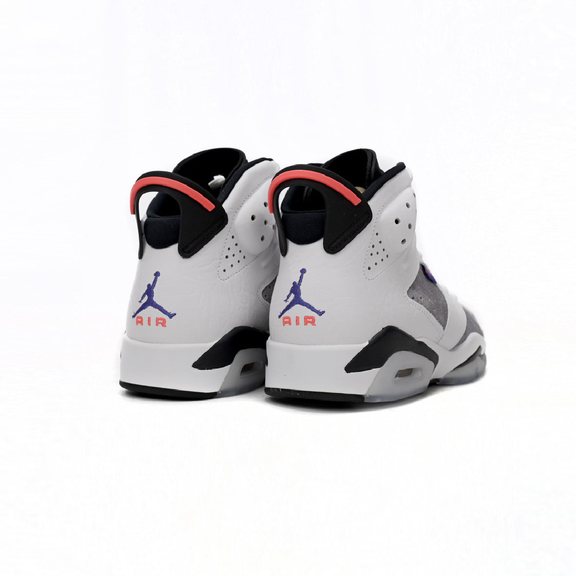 Air Jordan 6 Grayish Purple baskets homme en cuir violet, détail semelle