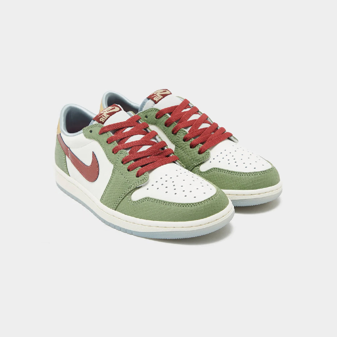 Air Jordan 1 Low Year of the Dragon baskets basses homme et femme en cuir blanc rouge, vue de face