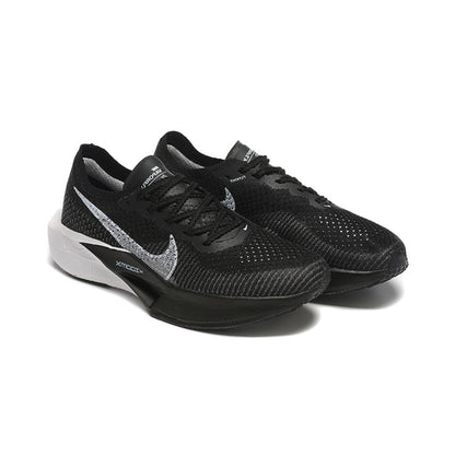 Nike ZoomX VaporFly Black White Silver, Chaussures Running Unisexe – photo 2