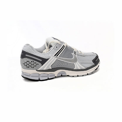 Nike Air Zoom Vomero 5 Grey Baskets Gris Homme Femme - 2