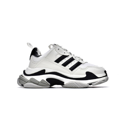 Adidas Triple S Balenciaga White baskets homme et femme en cuir, mesh et cuir synthétique blanc, vue de profil