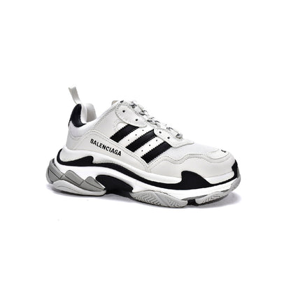 Adidas Triple S Balenciaga White baskets homme et femme en cuir, mesh et cuir synthétique blanc, vue de face