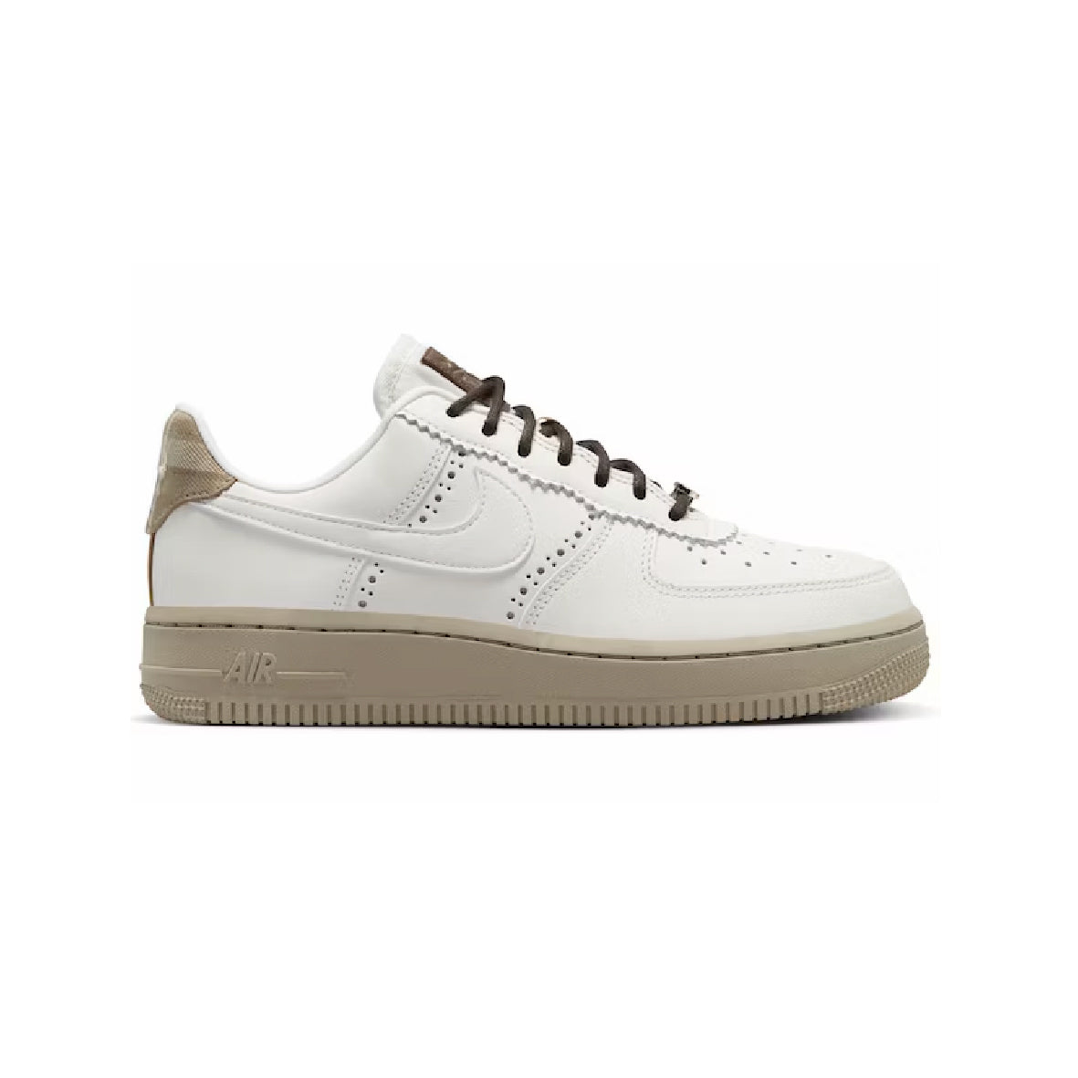 nike air force 1 brogue and faux baskets vue latérale