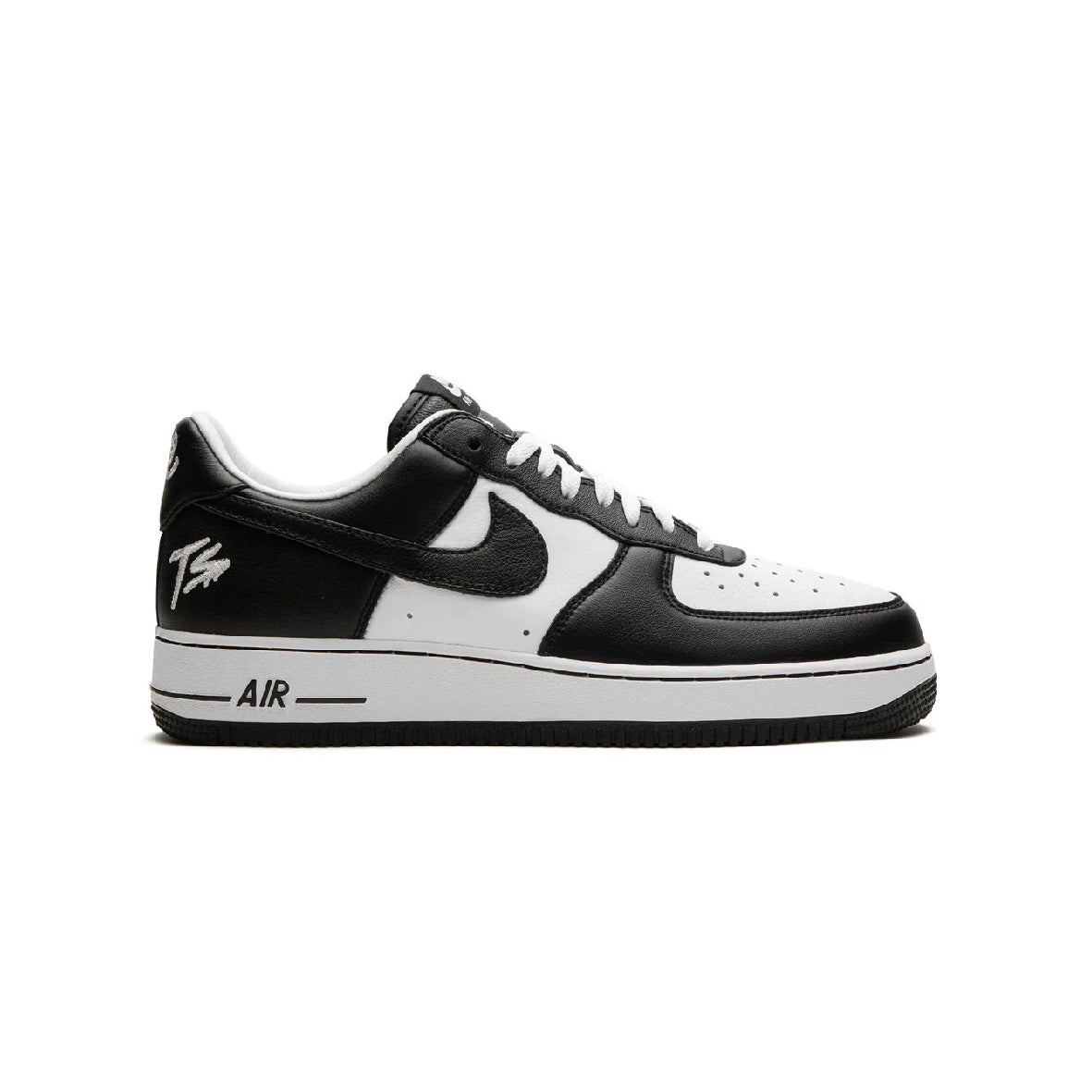 nike air force 1 low panda terror squad baskets vue latérale