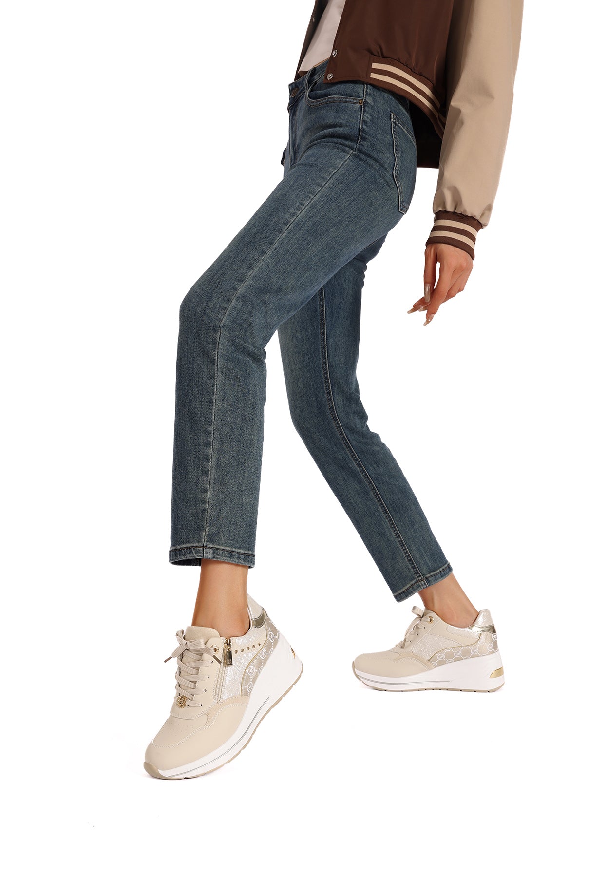 Baskets Femme Elina – détail de la matière
