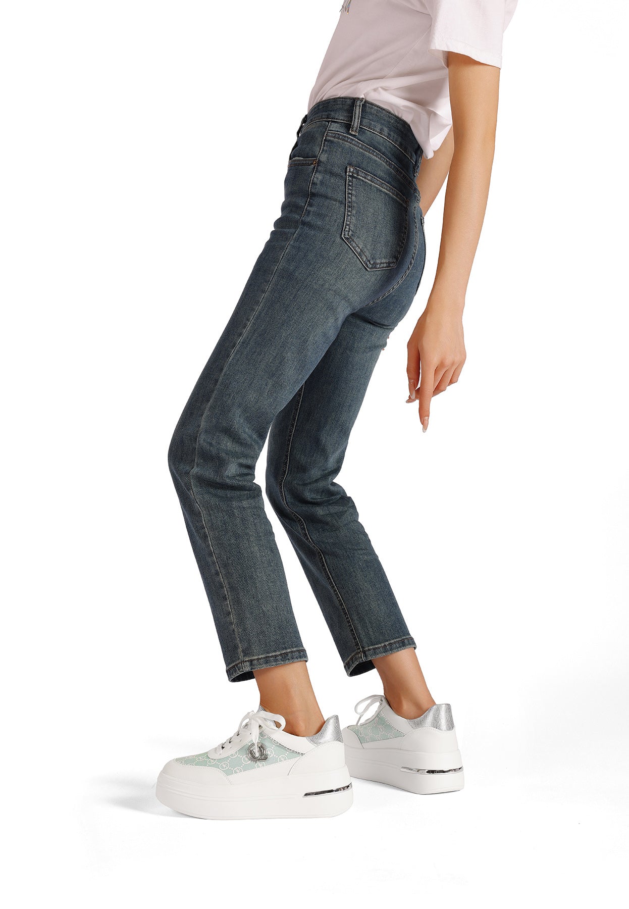 Baskets Femme Charlie – détail de la matière