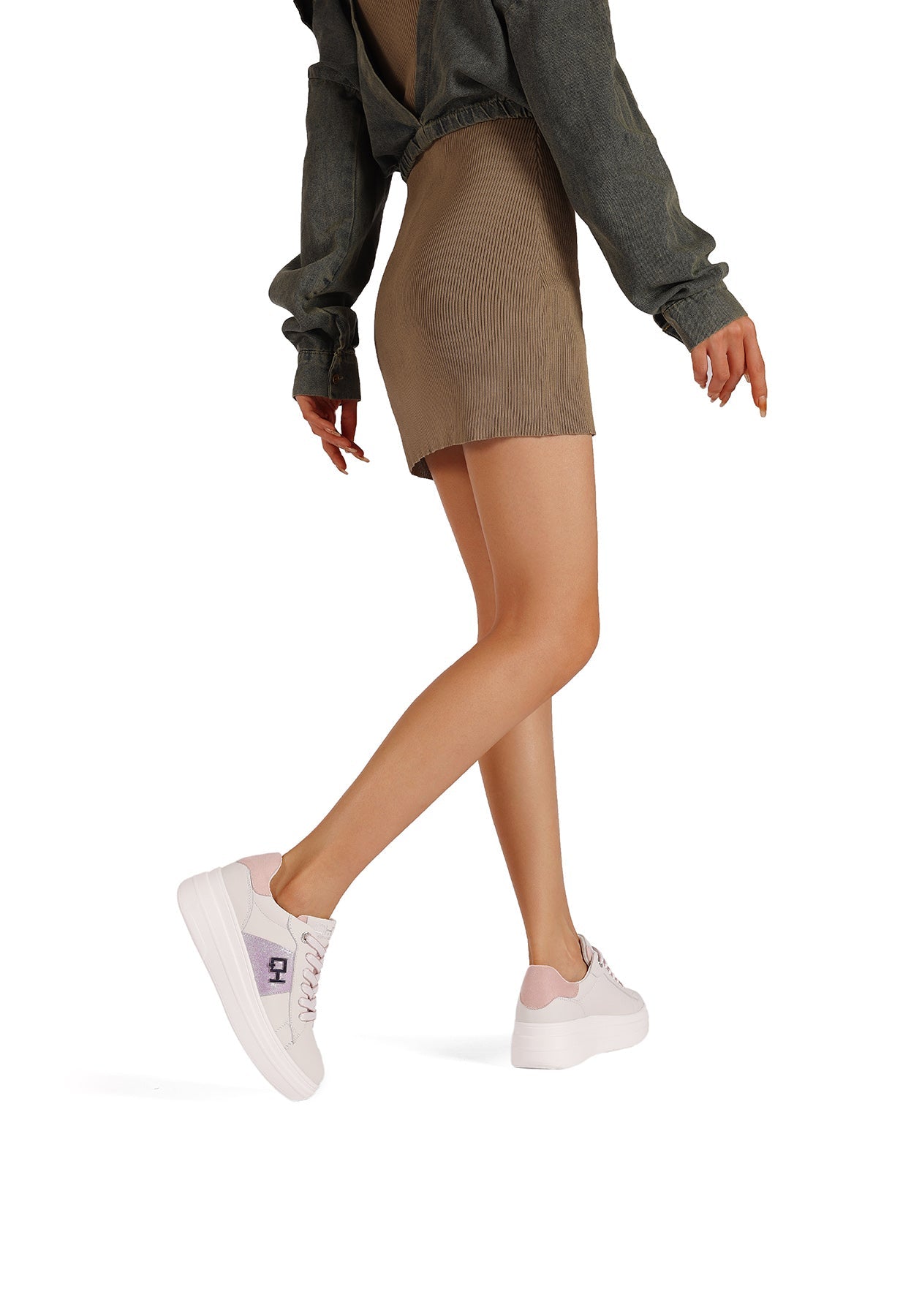 Baskets Femme Mia – détail de la matière