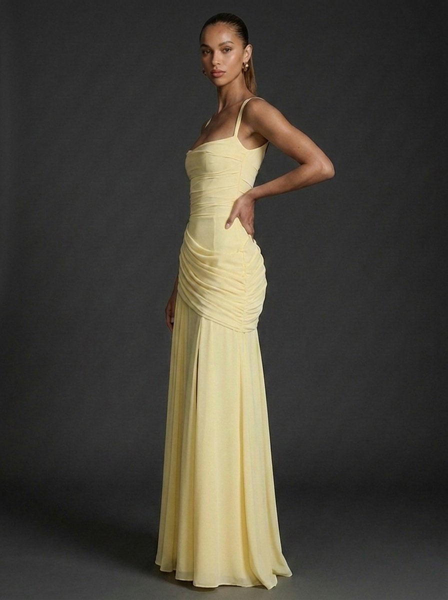Sophie | Robe maxi froncée sans manches à encolure carrée pour femme