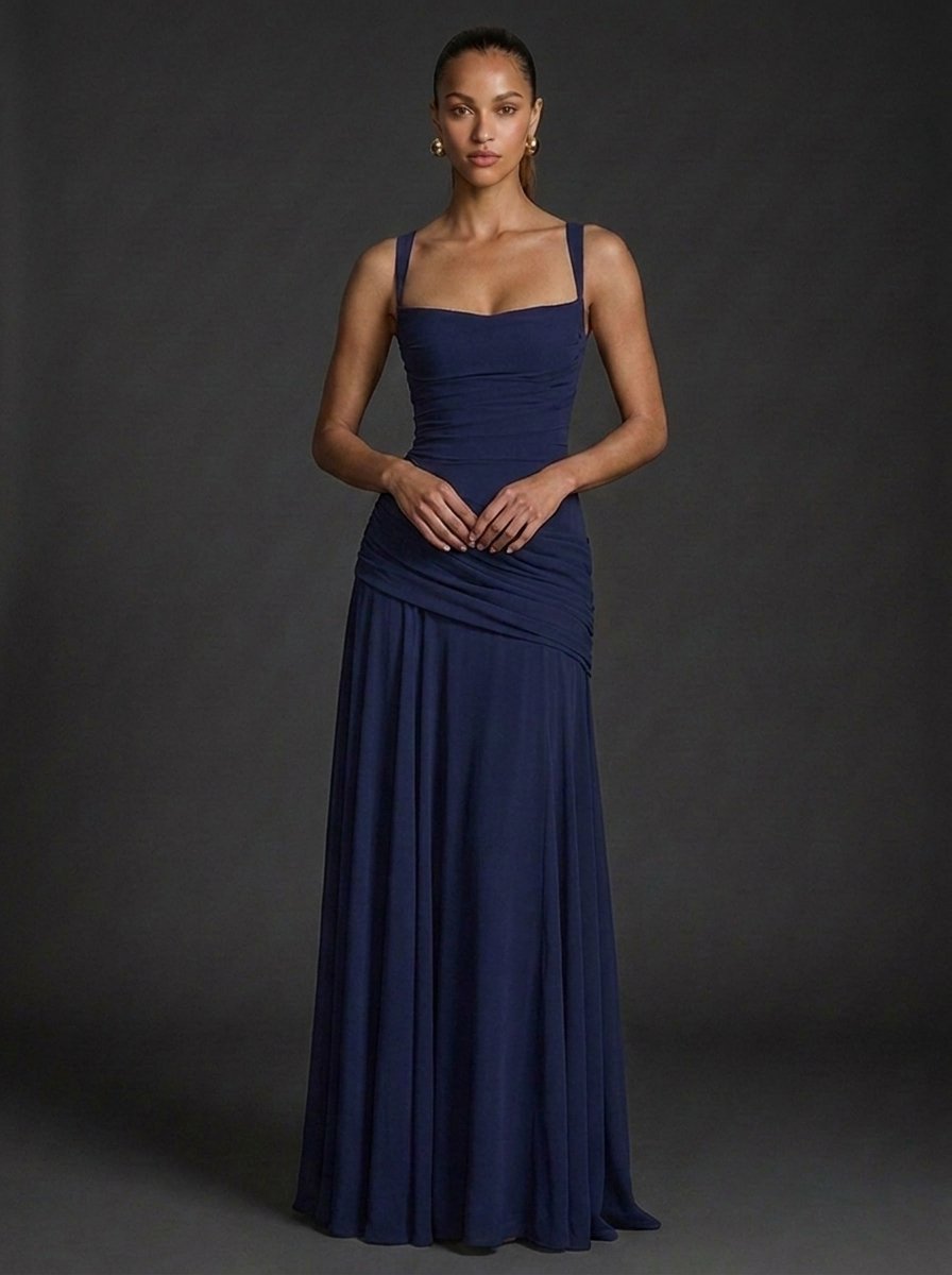 Sophie | Robe maxi froncée sans manches à encolure carrée pour femme