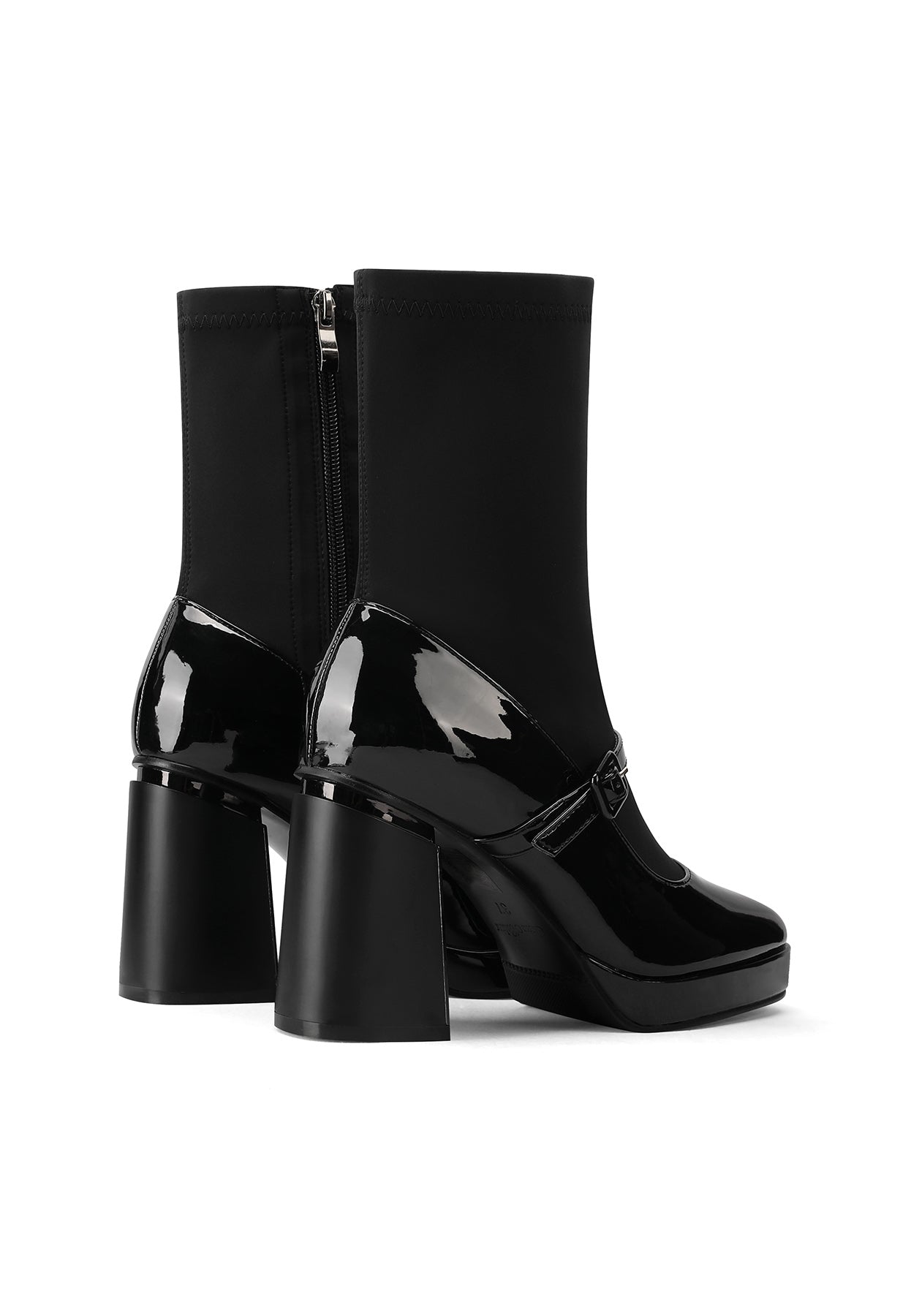 Bottines Femme Pia – détail de la tige