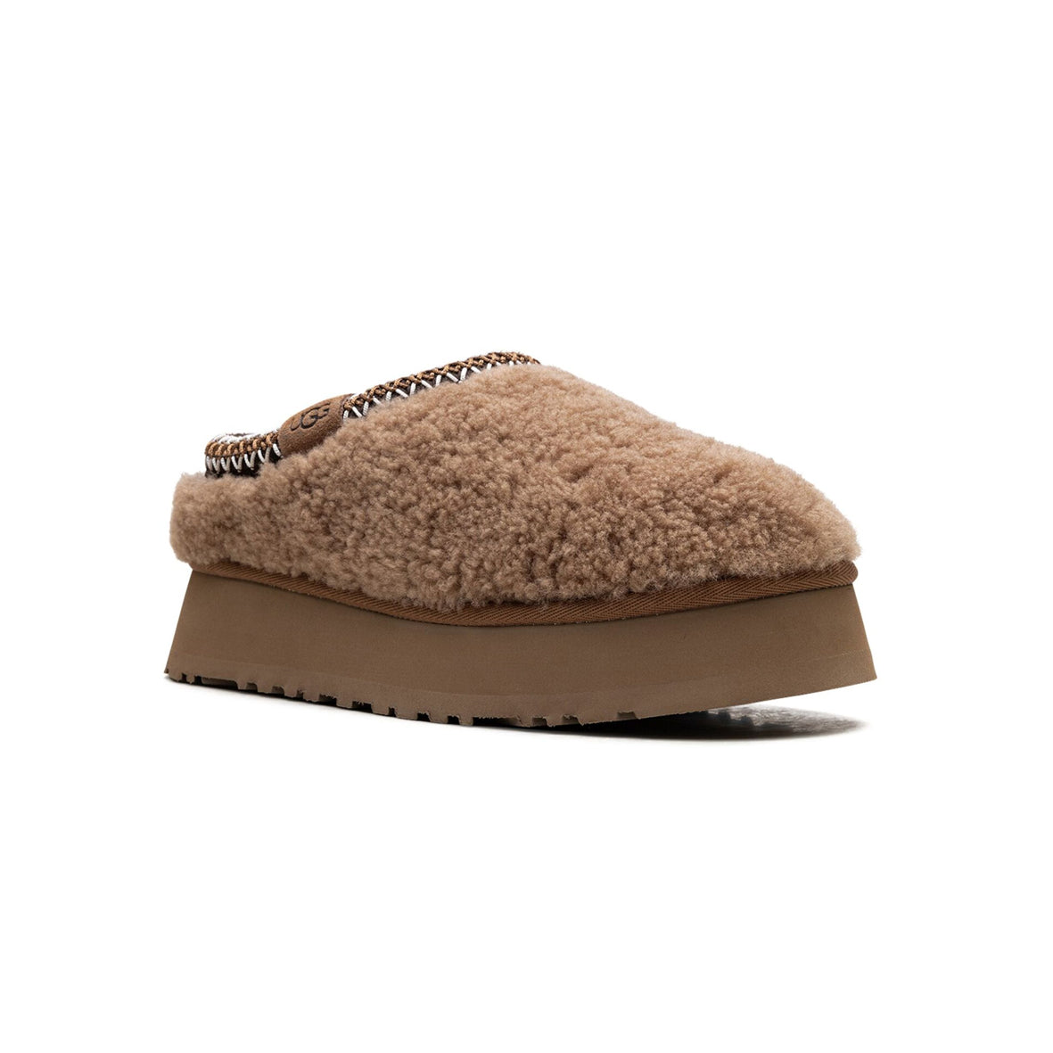 UGG Tazz Maxicurly Chestnut chaussons à plateforme femme en daim et peau de mouton marron chestnut, vue de face