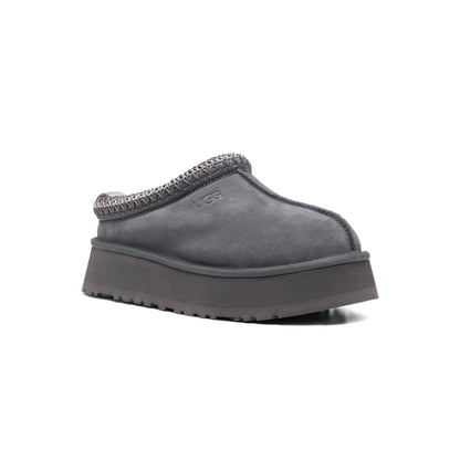 UGG Tazz Obsidian chaussons à plateforme femme en daim et peau de mouton bleu nuit, vue de face