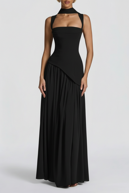 Robe Maxi Femme Noire Col Halter – Fente Haute Jupe Plissée