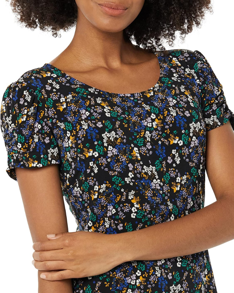 Robe Midi Femme en tissu léger, col rond, coupe moulante – Menvelo