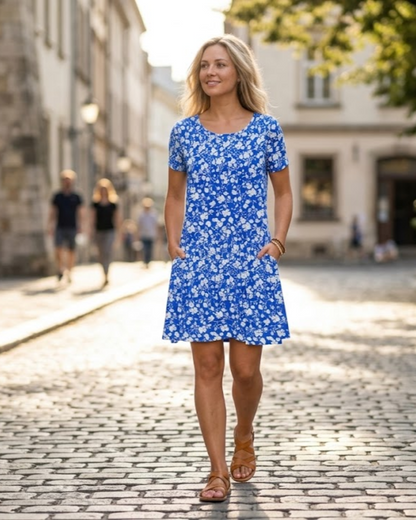 Robe Mini Femme en tissu léger, col rond, coupe fluide – Menvelo
