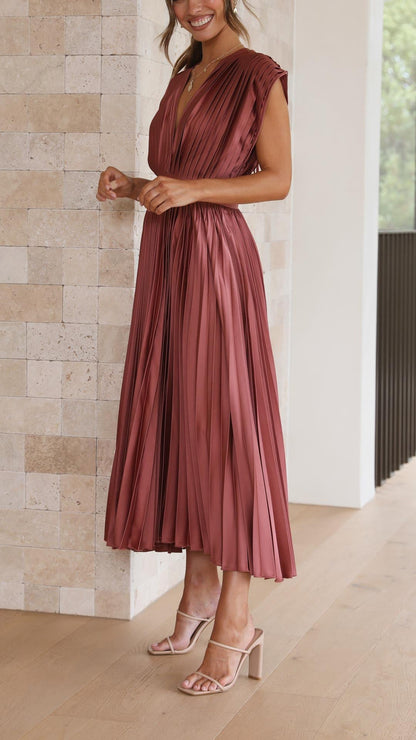 Robe longue plissée élégante pour femme