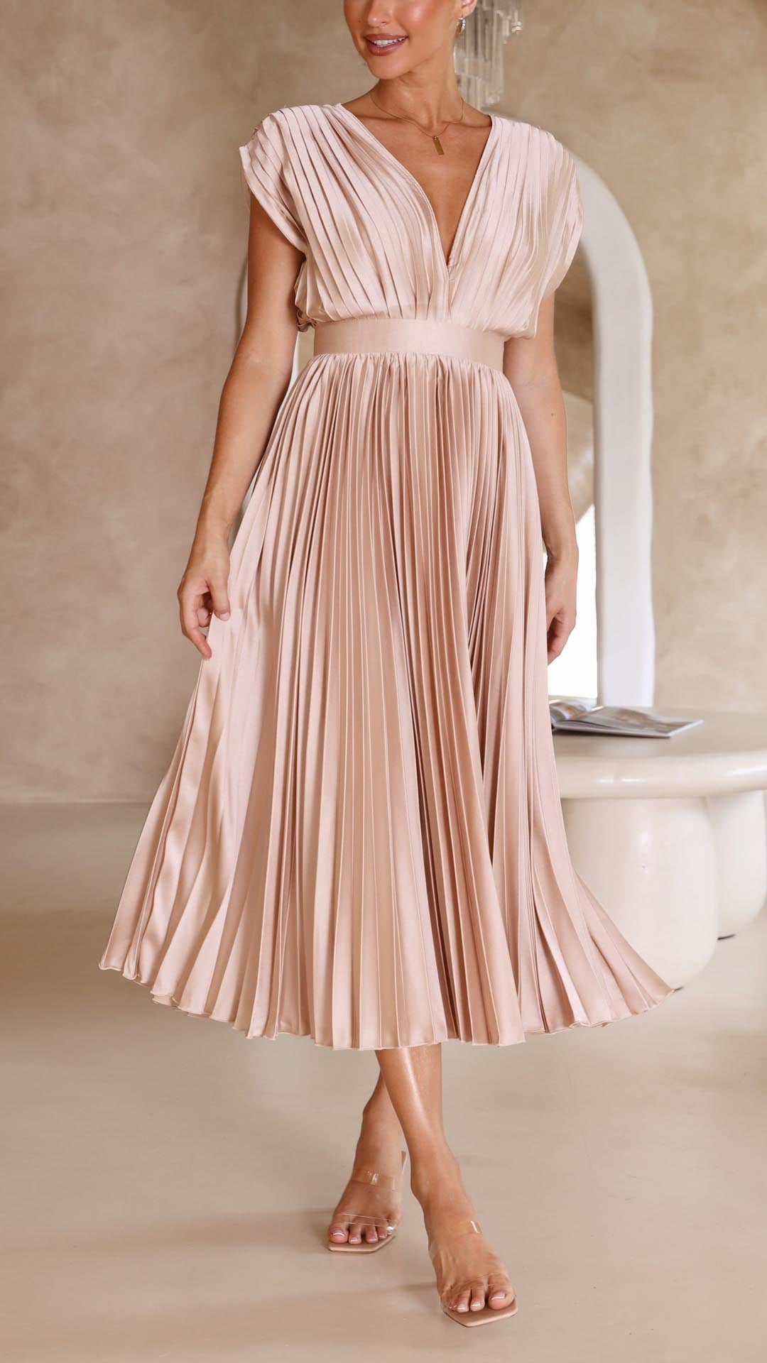 Robe longue plissée élégante pour femme