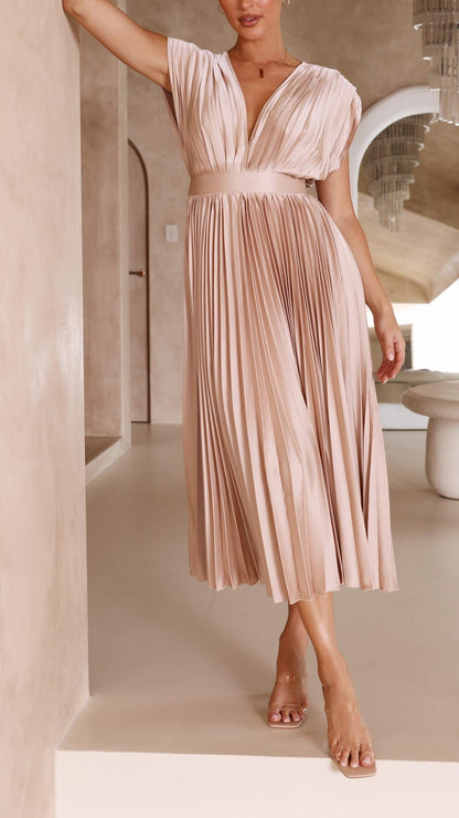 Robe longue plissée élégante pour femme
