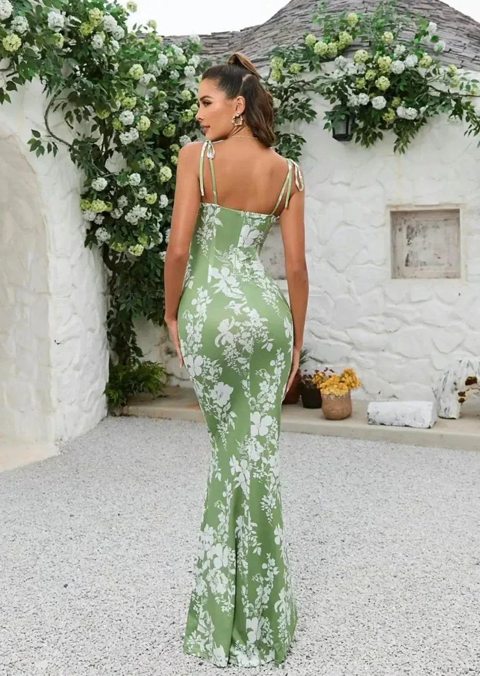 Robe Maxi Bodycon Fleurie Femme – Silhouette Ajustée à Ourlet Évasé