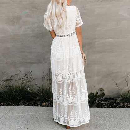 Robe longue blanche en dentelle pour femme
