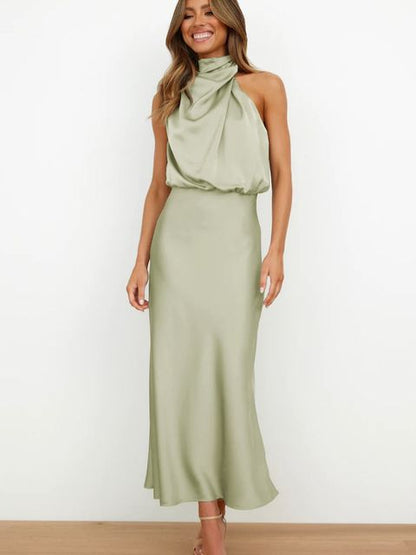 Robe Midi Satinée à Col Halter pour Femme – Coupe Drapée Silhouette Fluide